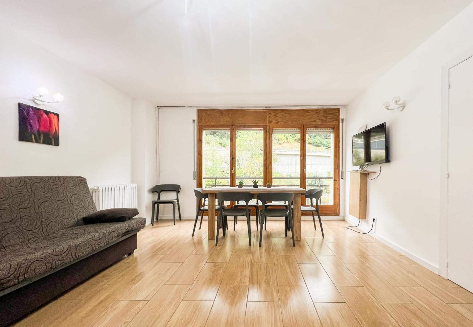 Apartamento Reformado Central Park En El Centro De Andorra Les Escaldes Bagian luar foto